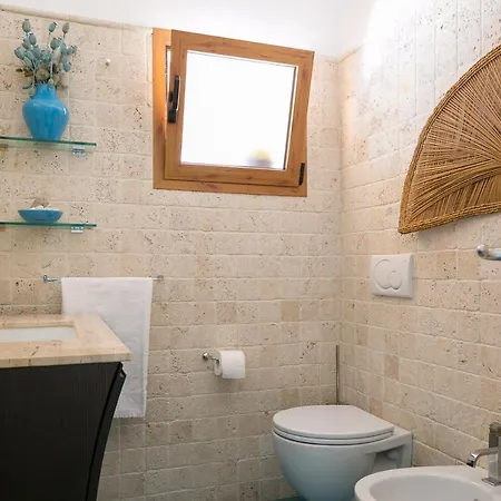 Villa Casa Azzurra, 200 Mt Dal Mare, Bbq, Piscina Condominiale Golfo Aranci