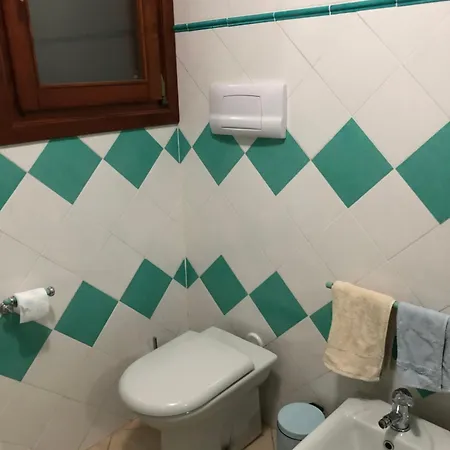 Casa Azzurra Feriehus Porto San Paolo (Sardinia)